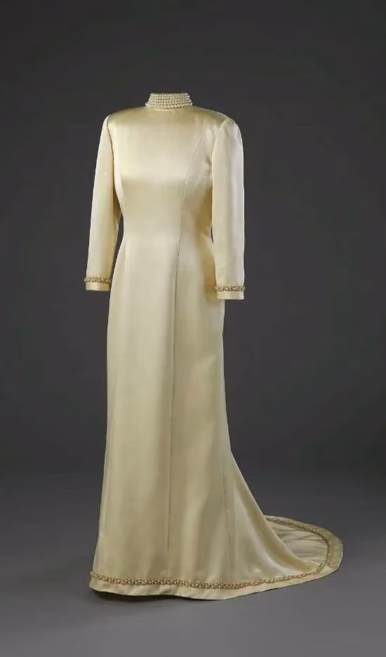 Queen Sonja’s consecration dress, Erik Mortensen, 1991