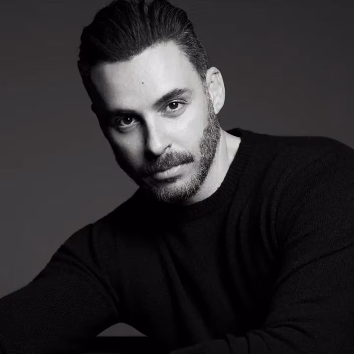 Portrait of Mike Amiri