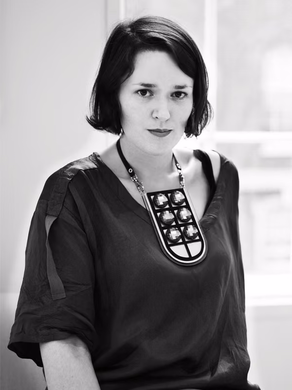 Portrait of Holly Fulton