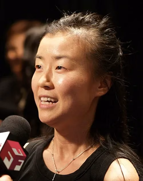 Portrait of Doo-Ri Chung