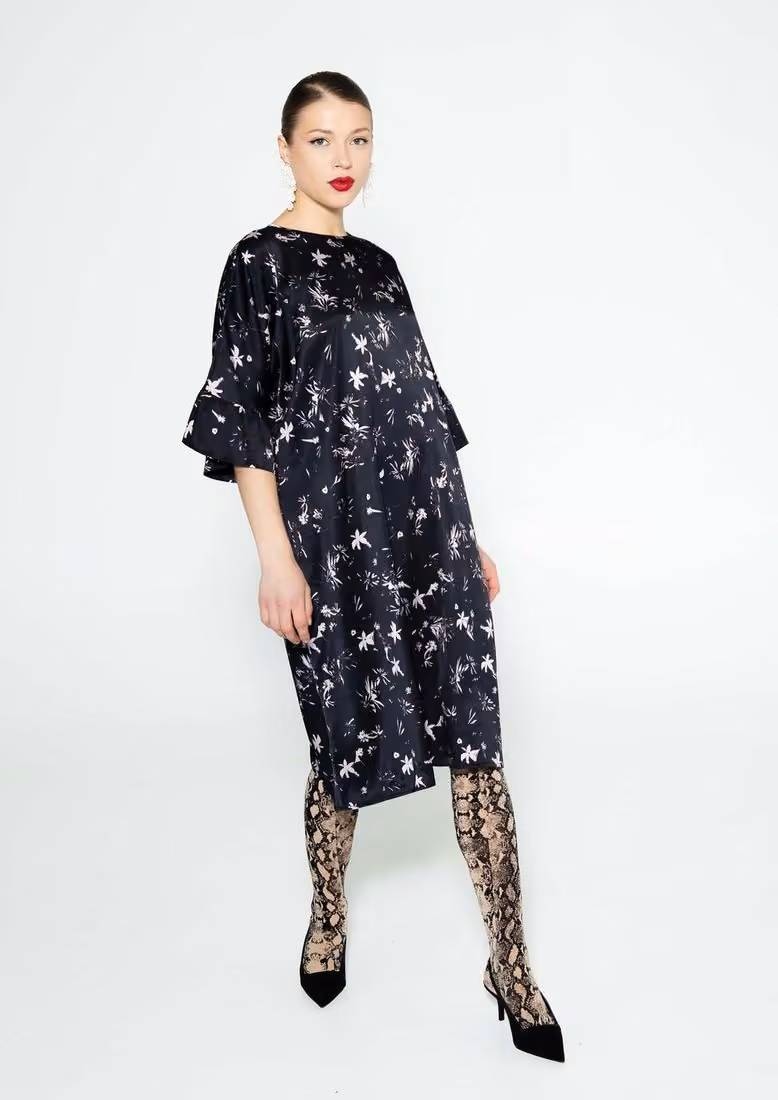 ALDA printed dress with flared sleeves — Anita Hirlekar