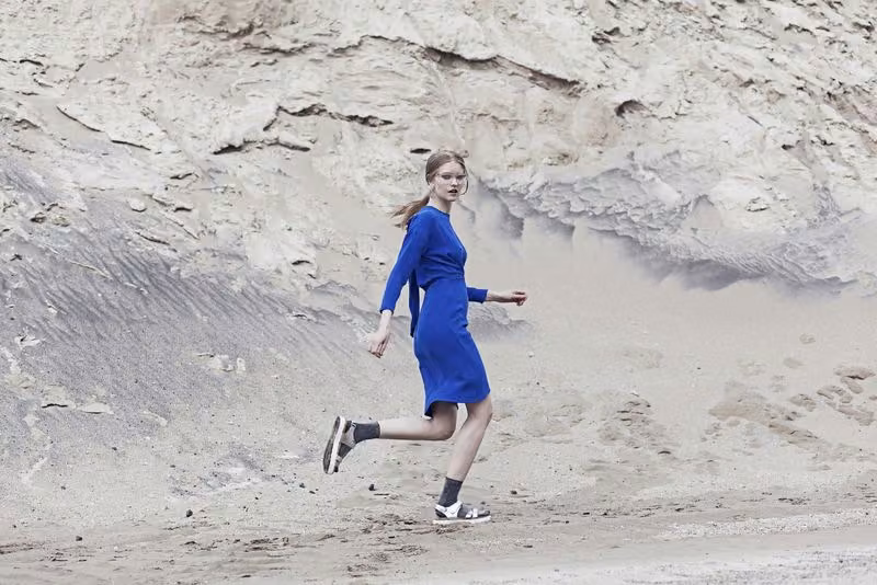 Cobalt-blue dress with a belted waist — Borghildur Gunnarsdóttir