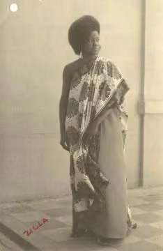 Female Akwadzan worn by model Zilla — Juliana Norteye