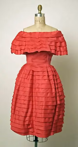 Red tiered evening dress — Simonetta Colonna di Cesarò, 1950s
