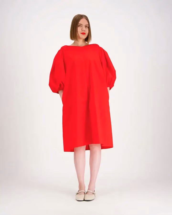 Sali Punainen — Vuokko Nurmesniemi, Design 1978; current reissue shown
