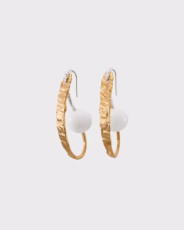 Itu elongated pearl earrings — Martin Bergström, 2025