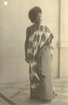 Chez Julie — Akwadzan worn by Zilla — Juliana Norteye, c. 1968