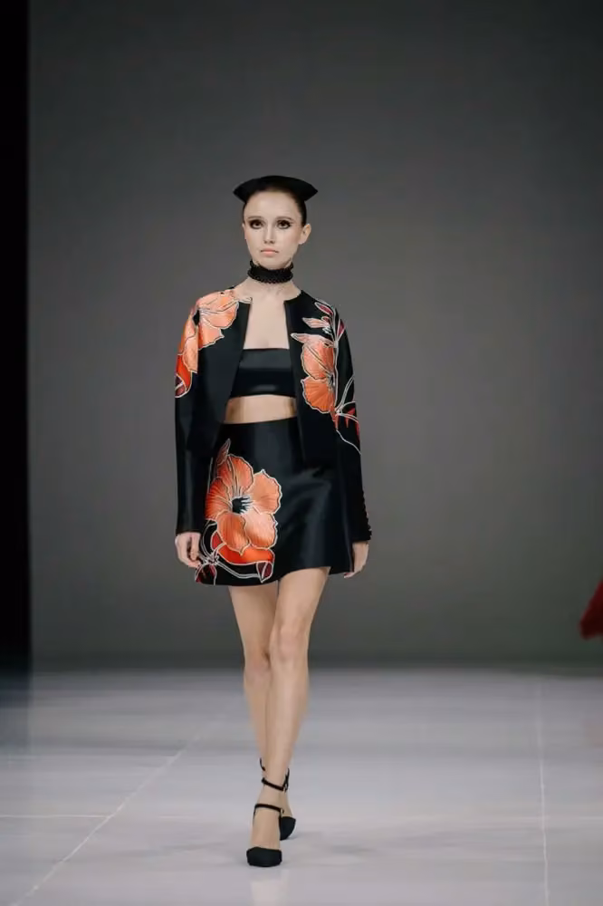 Floral jacket, crop top and skirt — Sebastian Gunawan & Cristina Panarese, 2024–2025