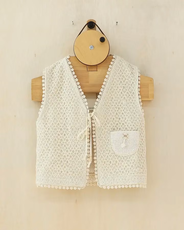 White Flower Layered Crochet Vest — Youngshin Hong & Sang Lim Lee, Date not documented
