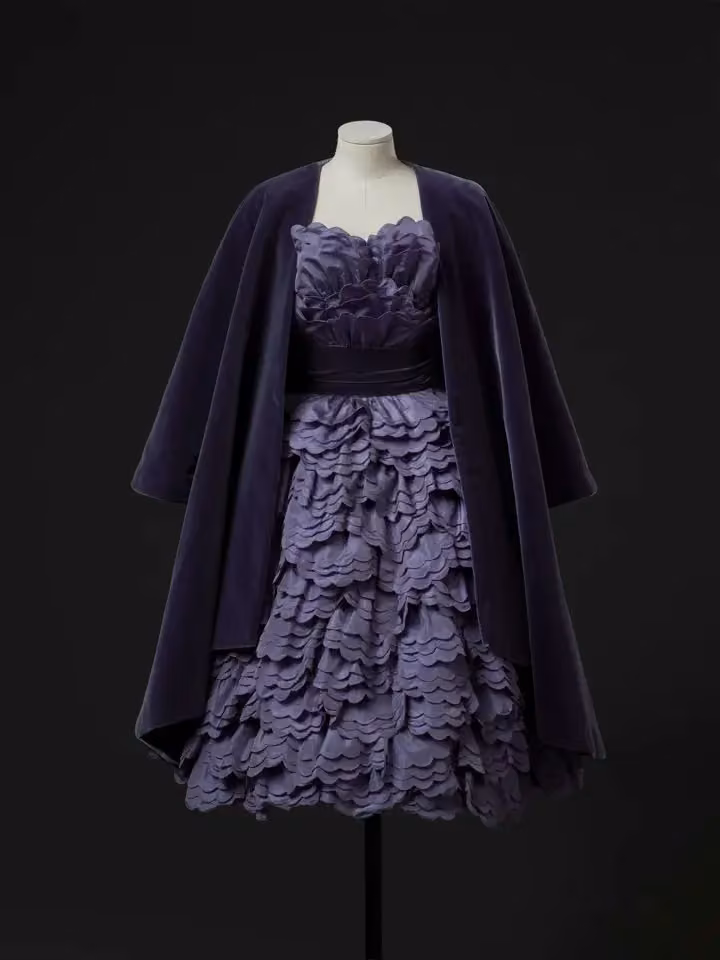Lilac evening dress and velvet cape — Roberto Capucci, 1957
