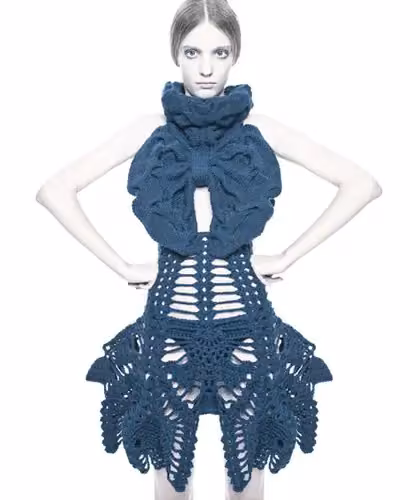 Openwork blue top and sculpted crochet skirt — Sandra Backlund, Spring/Summer 2009