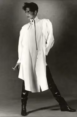 White coat for the Golden Spindle competition — Marina Yee, Autumn/Winter 1985–86 — third Golden Spindle competition