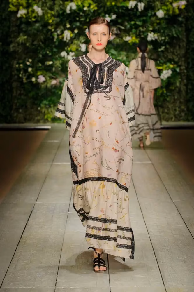 Pale printed dress with black trim — Laura Biagiotti, Spring/Summer 2016