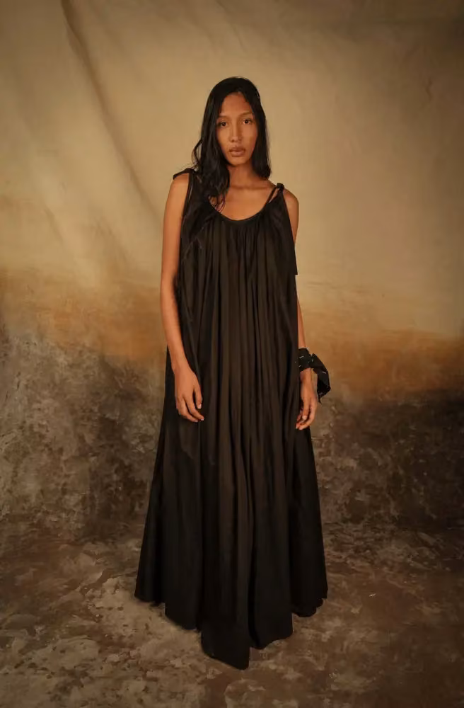 Coseta black cotton dress — Guillermo Vargas, Date not stated