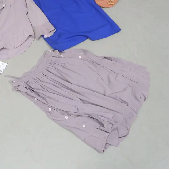 Lavender separates — Gunilla Pontén, Date not documented