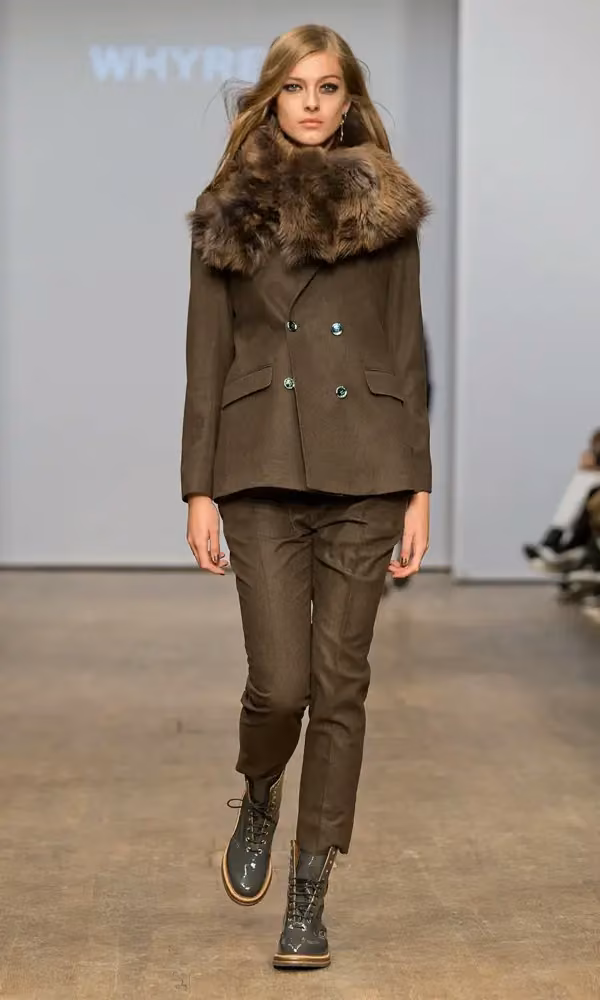 Olive parka with a broad fur collar — Roland Hjort, Autumn/Winter 2014