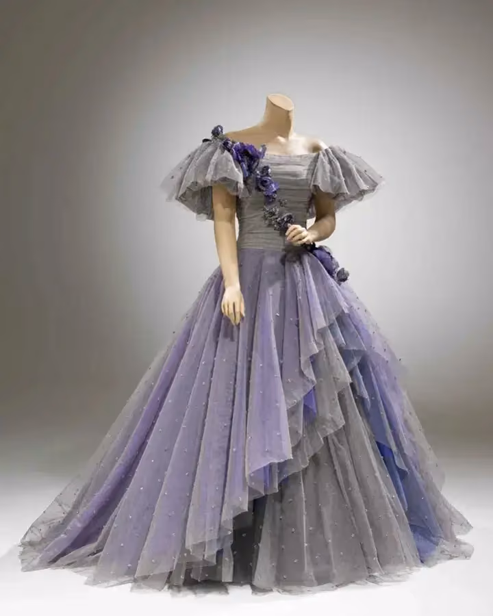 Silver wedding anniversary gown — Jørgen Bender, 1992