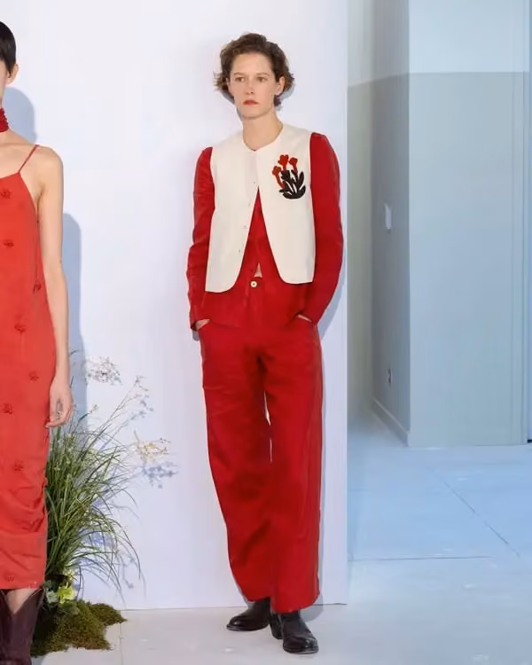 White jacket and red trousers — Kinyan Lam, Summer 2026