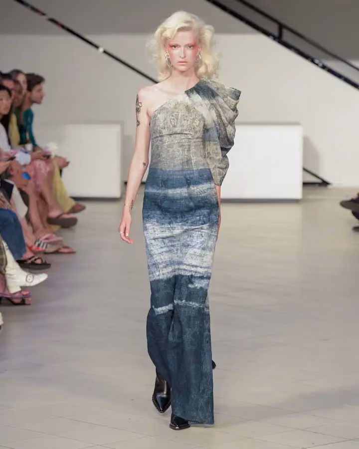 Blue-grey one-shoulder gown — Soeren Le Schmidt, Spring/Summer 2020