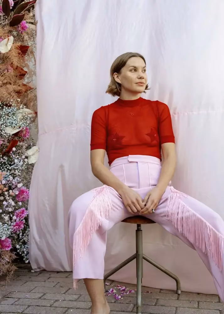 Red top and pink trousers — Ida Klamborn, Date not documented