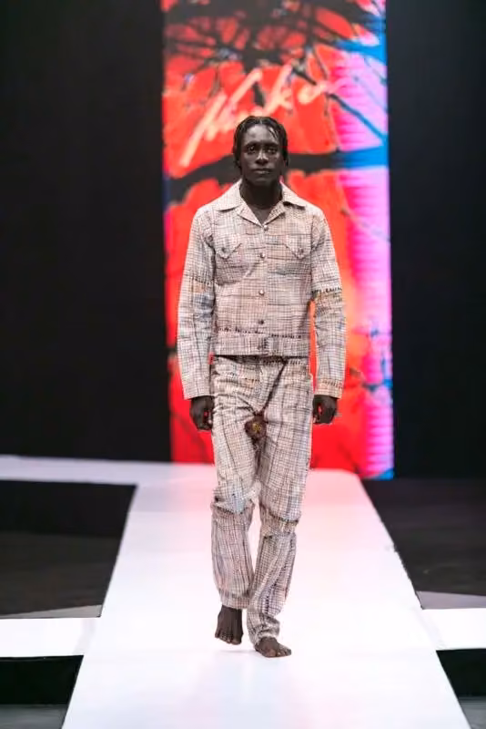 Niuku — Pale patterned trouser suit — Kadiata Diallo, 2021